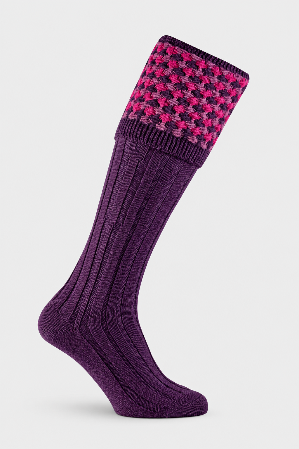 Heather Earl shooting sock with EFEFEF background